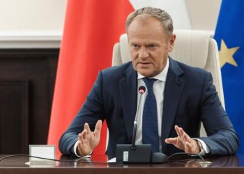FILE - Polish Prime Minister Donald Tusk holds an extraordinary government meeting at the chancellery, with military and emergency services officials, following violations of Polish airspace during a Russian attack in Warsaw, Poland, on Sept. 10, 2025. (Chancellery of the Prime Minister of Poland via AP, File)